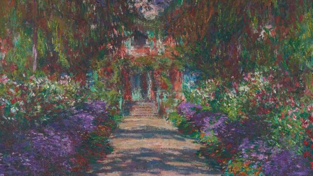 Eine Allee in Monets Garten in Giverny